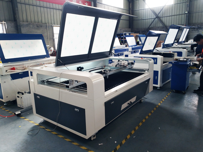 2025最暢銷(xiāo)的亞克力激光切割機(jī)