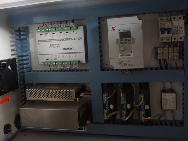 2025小型企業(yè)最受好評的迷你臺式數(shù)控雕刻機 2025小型企業(yè)最受好評的迷你臺式數(shù)控雕刻機