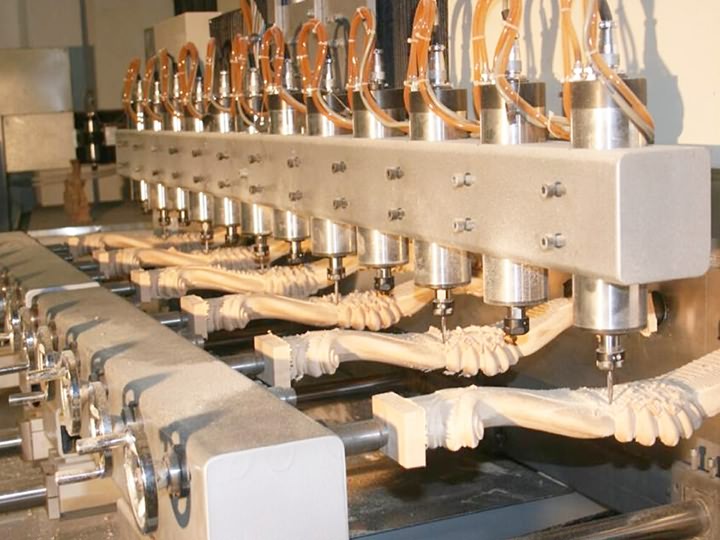 多軸數(shù)控木工雕刻機(jī) 多軸數(shù)控木工雕刻機(jī)