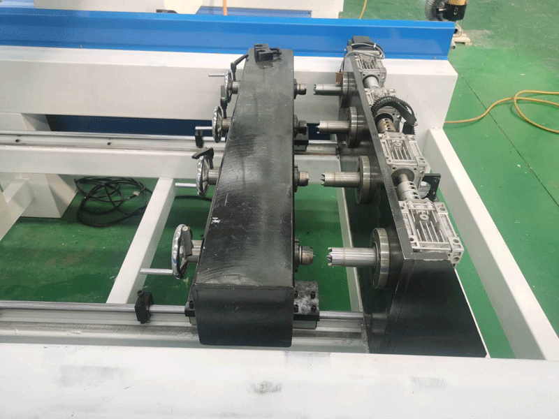 4 個旋轉(zhuǎn)軸 STM1325-4R 4 個旋轉(zhuǎn)軸 STM1325-4R