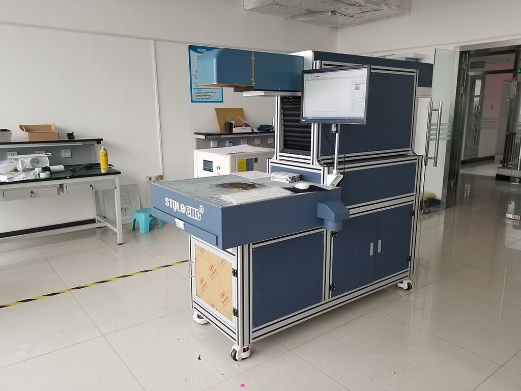 3D動態聚焦射頻 CO2 激光打標機 3D動態聚焦射頻 CO2 激光打標機