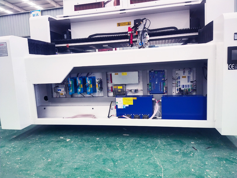 平板車運輸 4x8 激光切割雕刻機 平板車運輸 4x8 激光切割雕刻機