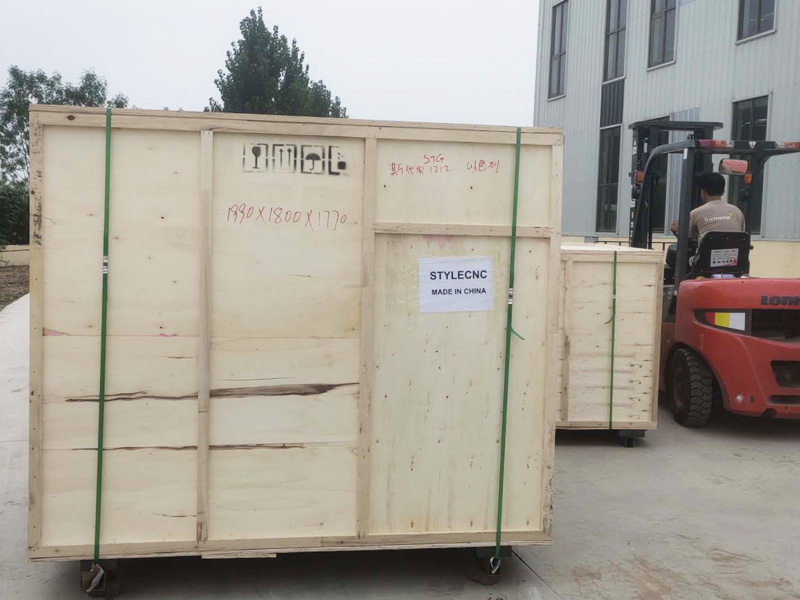 包裝 4x4數控雕刻機 包裝 4x4數控雕刻機