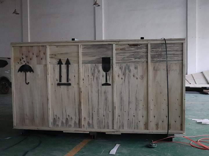 自動換刀數控銑床套裝 自動換刀數控銑床套裝