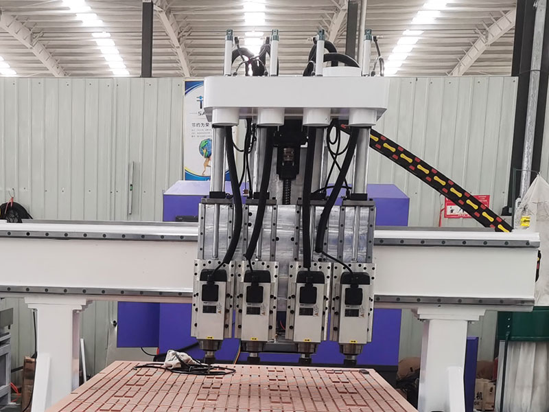 盈利型 4x8數控雕刻臺商業用途出售