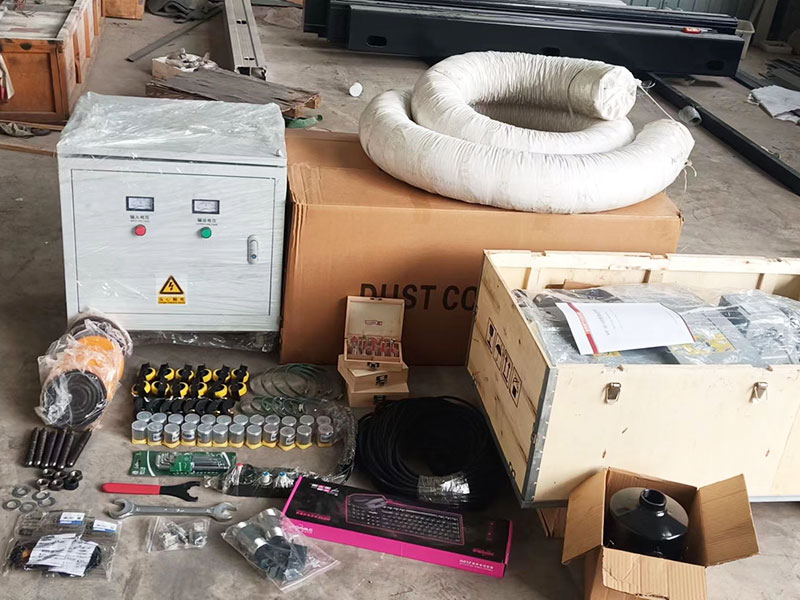 工具箱 4x8多軸數控雕刻機