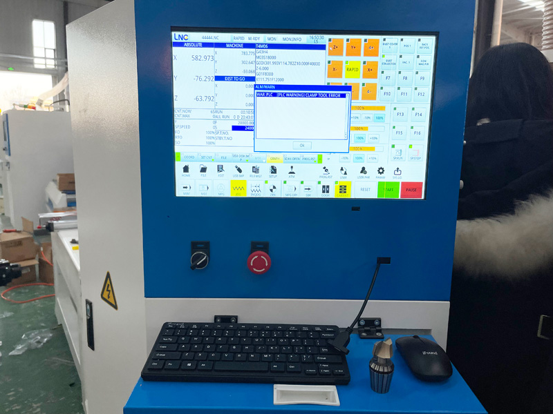 LNC數控櫥柜自動化控制器 LNC數控櫥柜自動化控制器