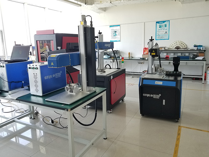 3D光纖激光雕刻機 3D光纖激光雕刻機