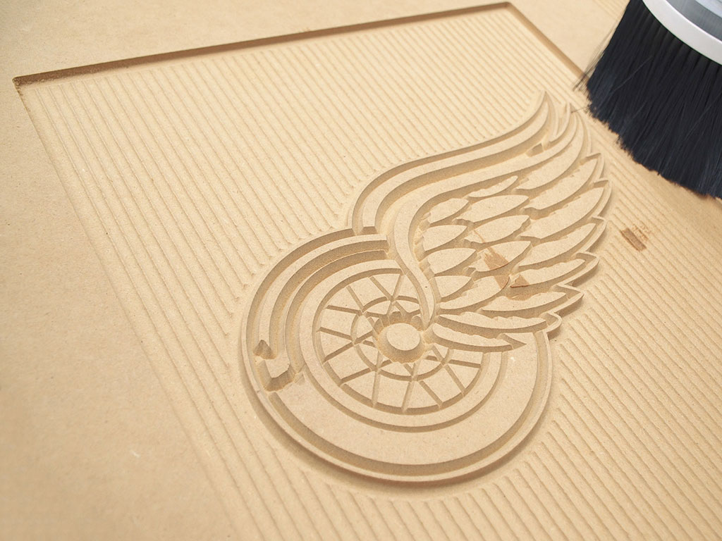 廣告數(shù)控雕刻機應(yīng)用及示例03