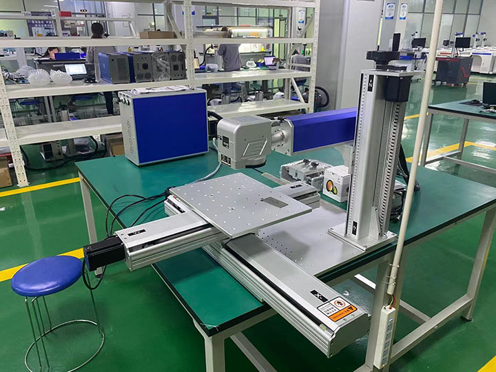 2025帶 XY 移動工作臺的最佳預算光纖激光雕刻機