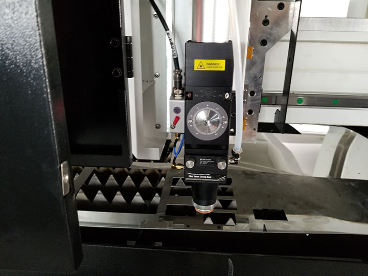 光纖激光切割機包裝