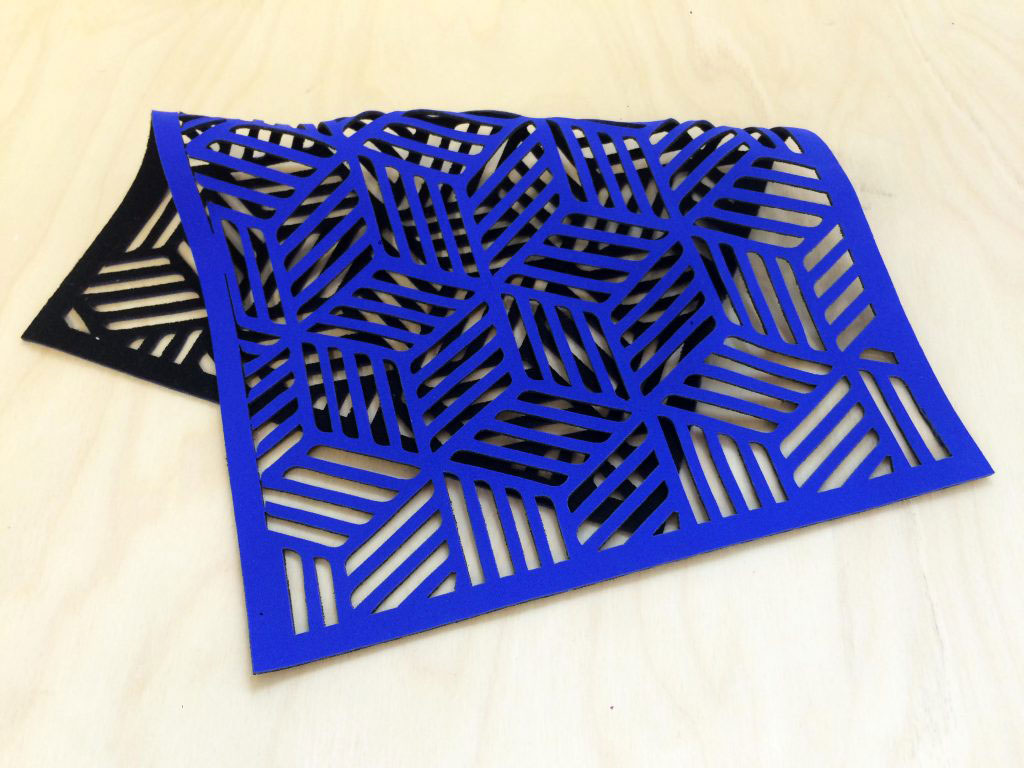 自動送料布料激光切割機