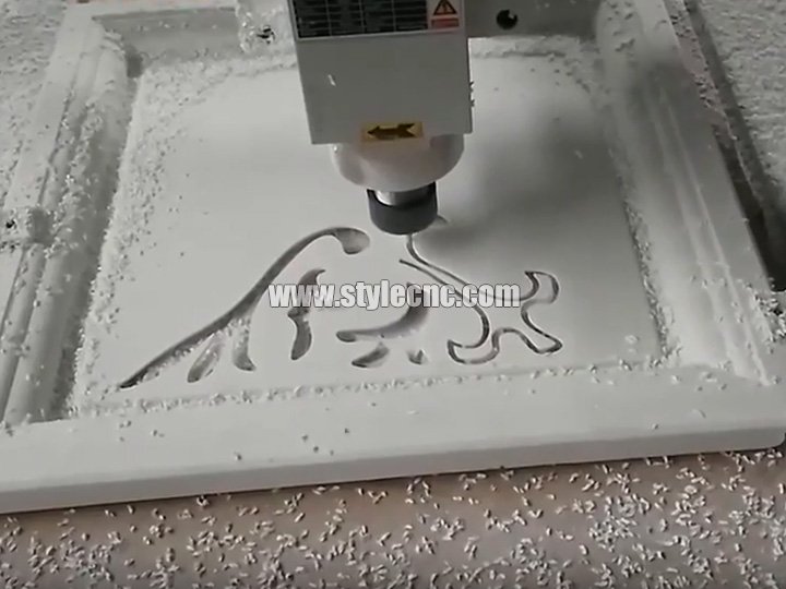 1325數控裝飾燈箱切割機