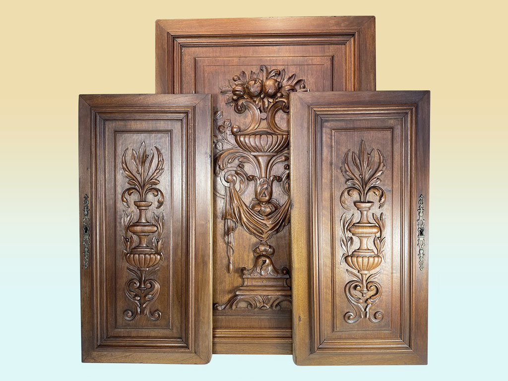 用于櫥柜門制作項目的數控雕刻機