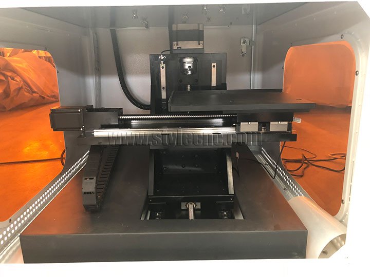 所有軸傳動采用高精度滾珠絲杠,3D激光雕刻機 所有軸傳動采用高精度滾珠絲杠,3D激光雕刻機