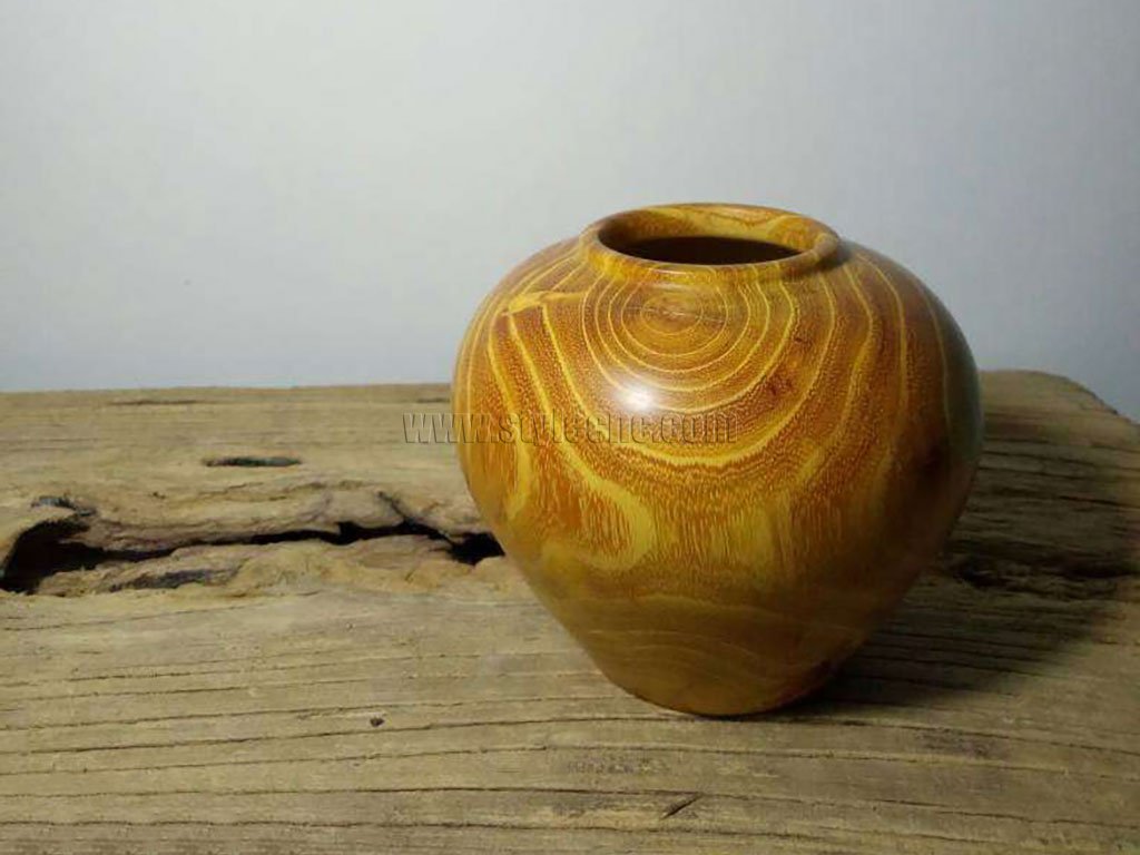 數(shù)控木工車(chē)床加工柘木罐項(xiàng)目