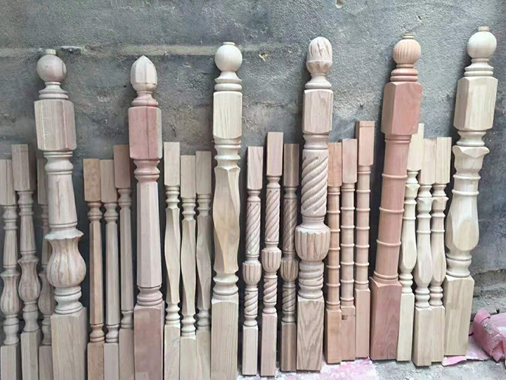 自動送料多功能數(shù)控木工車床