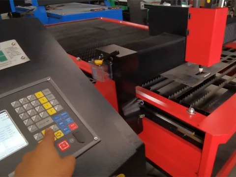 如何使用數(shù)控等離子切割機進行鈑金加工？