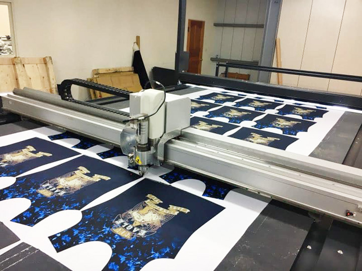 數(shù)字布料切割機(jī) 數(shù)字布料切割機(jī)