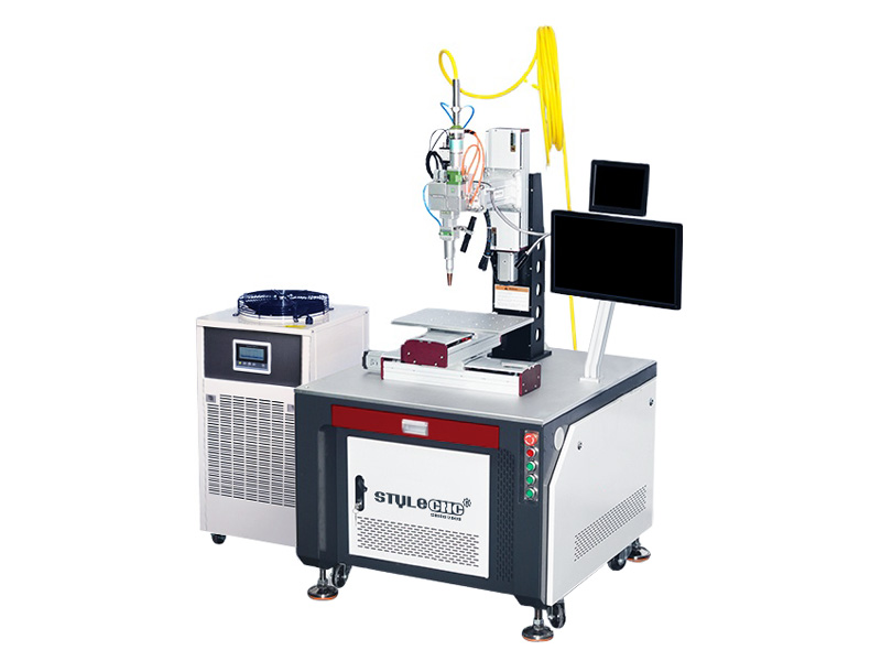 高精度全自動數(shù)控激光焊接機(jī)出售