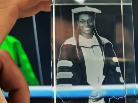 3D內部激光雕刻個性化水晶禮品和工藝品 3D內部激光雕刻個性化水晶禮品和工藝品