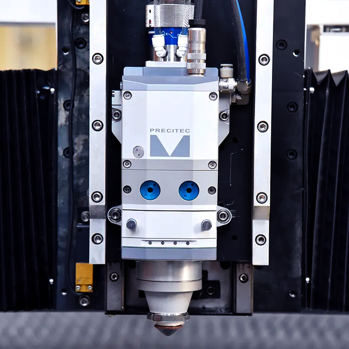 德國Precitec ProCutter 2.0激光切割頭。 德國Precitec ProCutter 2.0激光切割頭。
