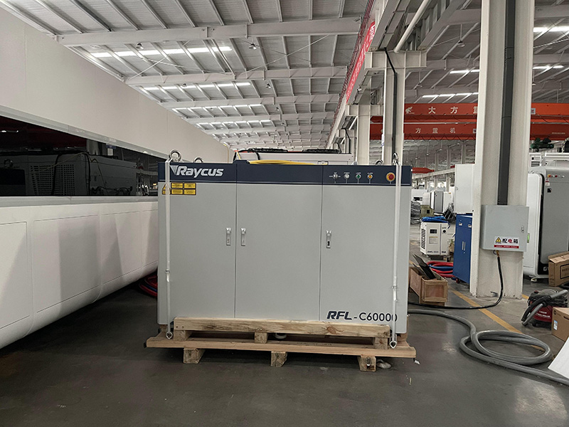 60000W 激光發(fā)生器