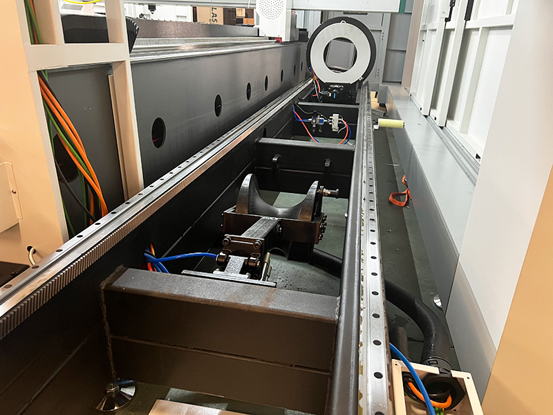 用于金屬管切割的旋轉附件 用于金屬管切割的旋轉附件