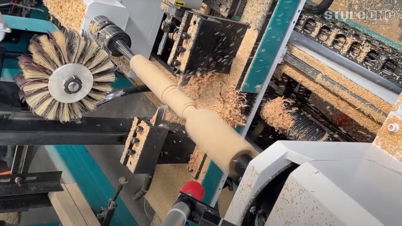 高性能數(shù)控木工車床,用于樓梯欄桿車削 高性能數(shù)控木工車床,用于樓梯欄桿車削