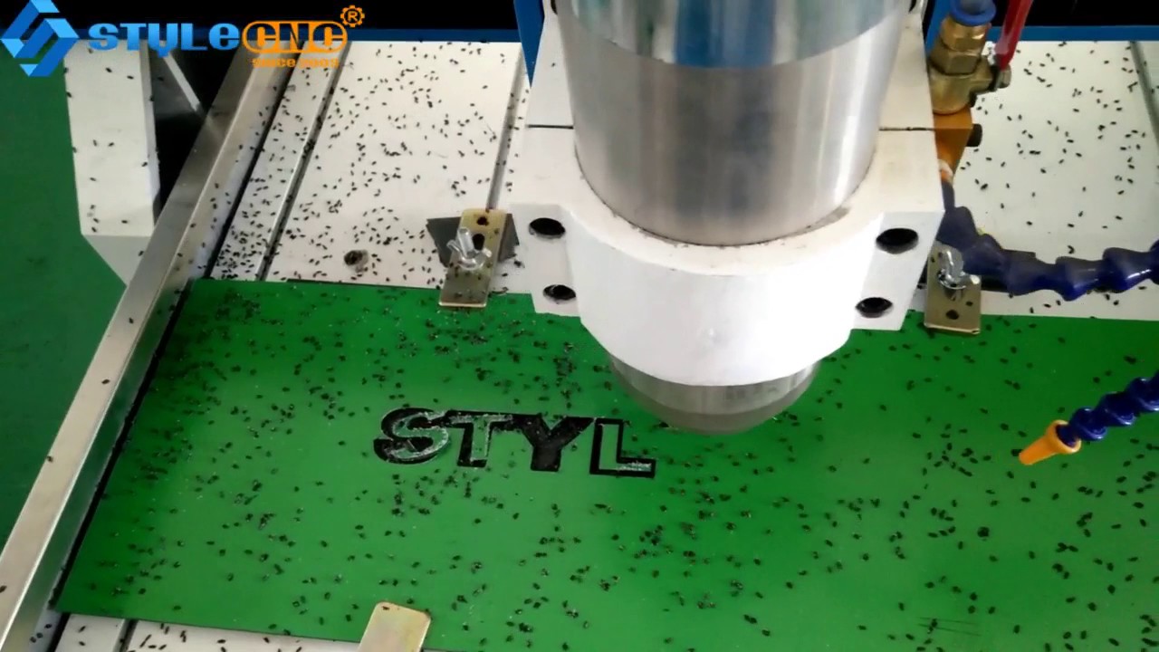 Small 小型數控銑床切割鋁板