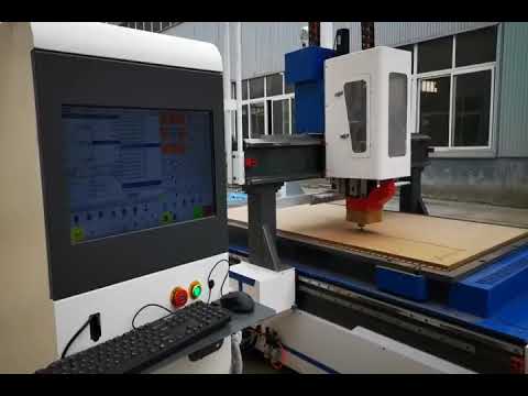 用于浮雕雕刻的 5'x10' 線性自動換刀數控銑床