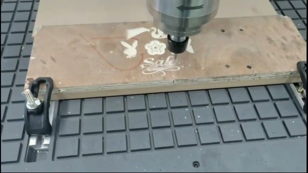 價格實惠的數控雕刻機出售 4x8 真空工作臺 價格實惠的數控雕刻機出售 4x8 真空工作臺